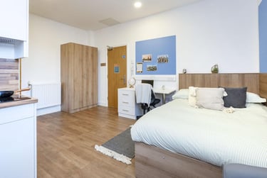 1 bed house, St Leonards Gate, City Centre, Lancaster, LA11NN - Image 1